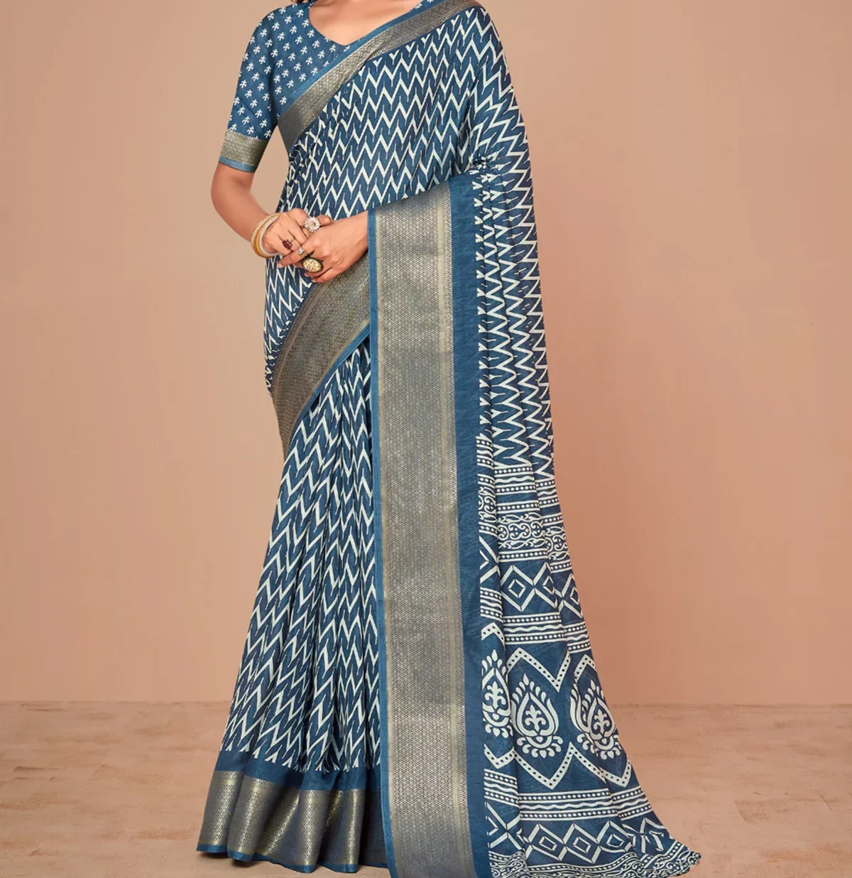 Dola Silk